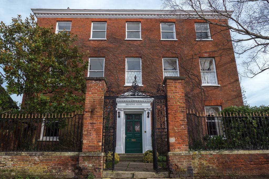 Broadway House Luxury Serviced Rooms Exeter Exterior foto