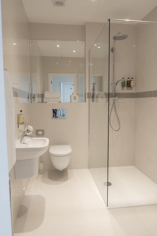 Broadway House Luxury Serviced Rooms Exeter Cameră foto